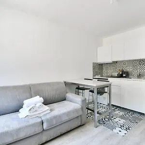 Appartement Superbe Studio Proche De La Du Prado, Marseille